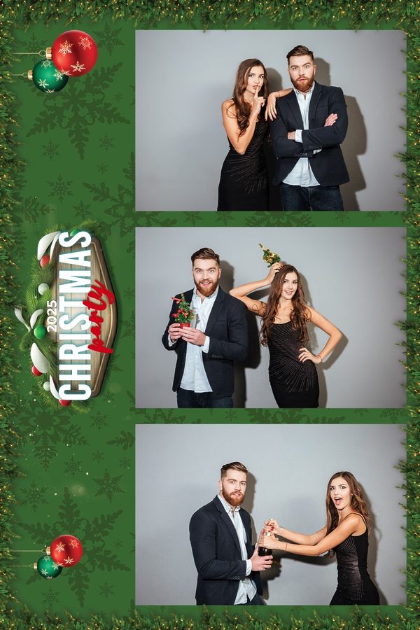 Green Garland Vertical